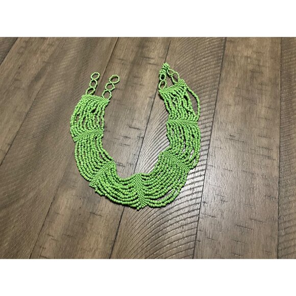 Art Deco Style Scalloped Seed Bead Glass Bib Necklace Green Boho Festival - Picture 5 of 6